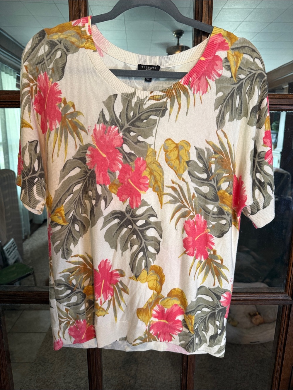 Talbots Petites Tropical Floral Hibiscus Monstera Short Sleeve‎ Knit Sweater LP